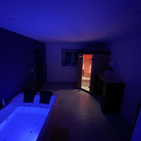 Detente Et Spa Pour Se Ressourcer Bullion Ngoại thất bức ảnh
