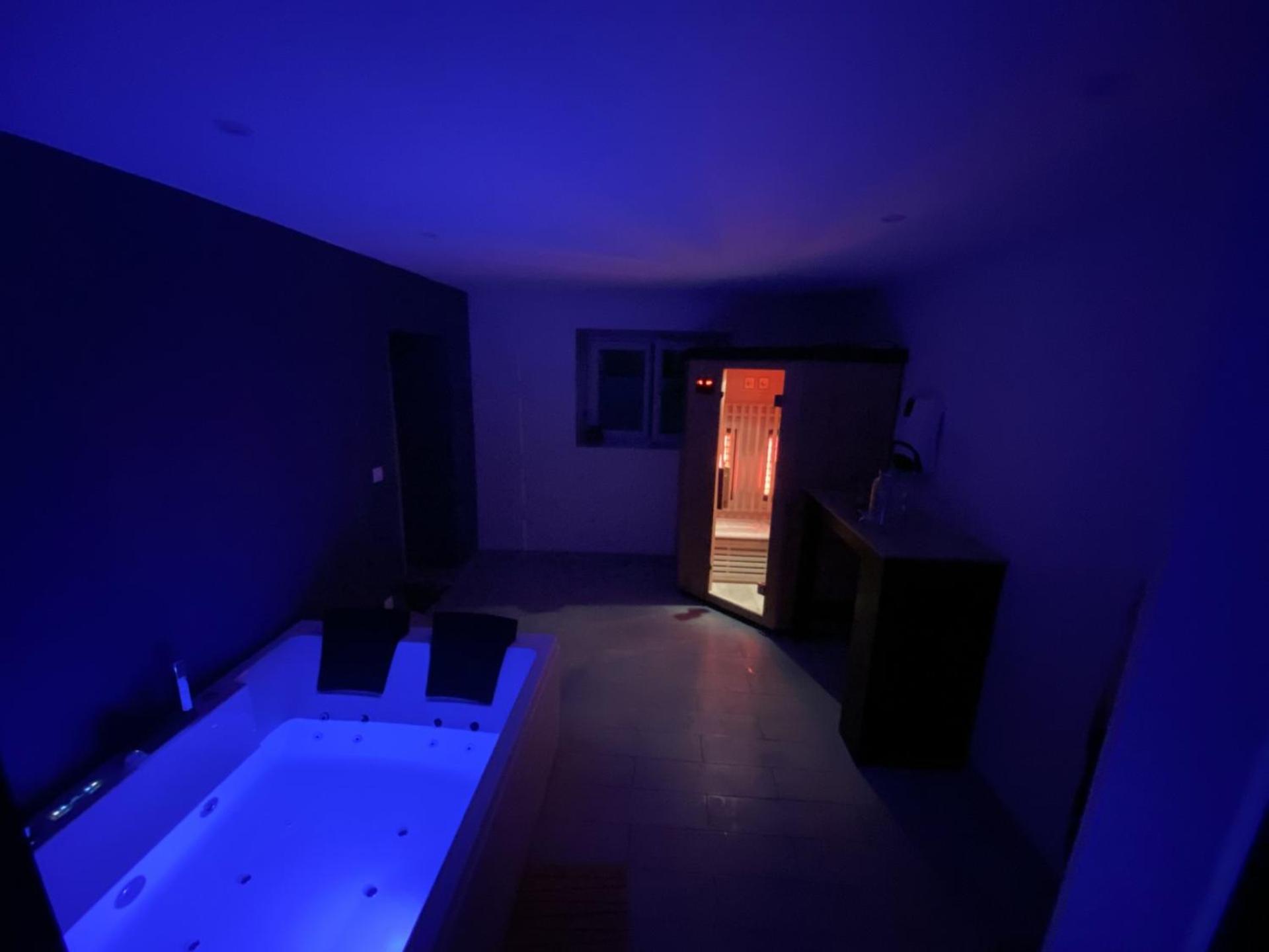 Detente Et Spa Pour Se Ressourcer Bullion Ngoại thất bức ảnh